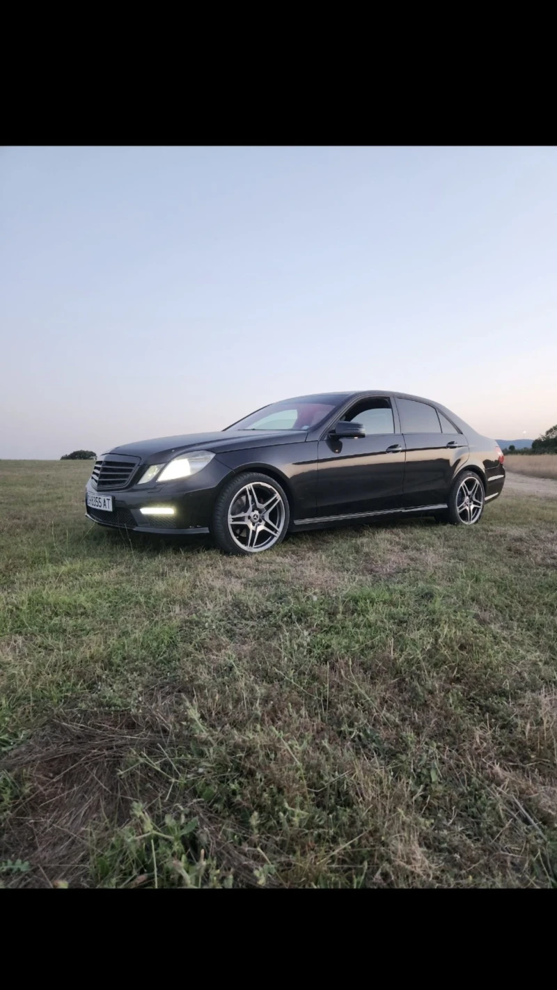 Mercedes-Benz E 350, снимка 10 - Автомобили и джипове - 52474376
