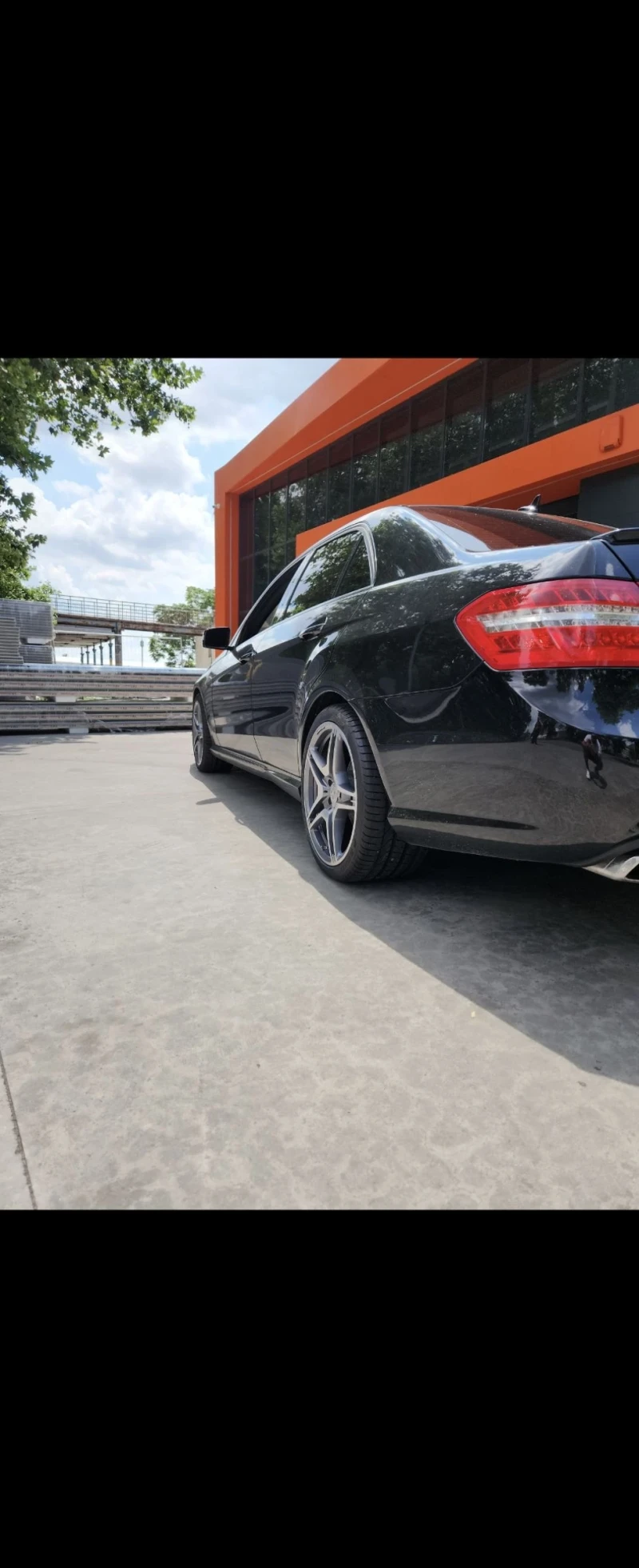 Mercedes-Benz E 350, снимка 13 - Автомобили и джипове - 52474376