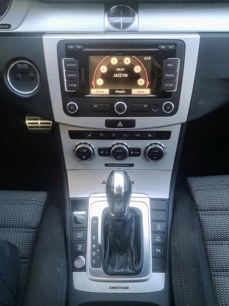 VW Passat Alltrack, снимка 9 - Автомобили и джипове - 52964930