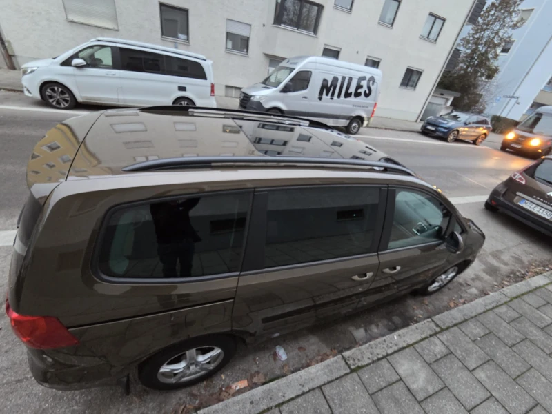 Seat Alhambra 2.0TDI-170кс= АВТОМАТ= DSG= ПАНО, снимка 15 - Автомобили и джипове - 53016018