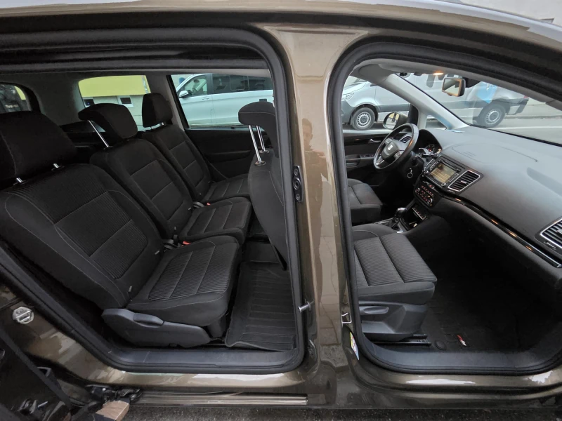 Seat Alhambra 2.0TDI-170кс= АВТОМАТ= DSG= ПАНО, снимка 11 - Автомобили и джипове - 53016018