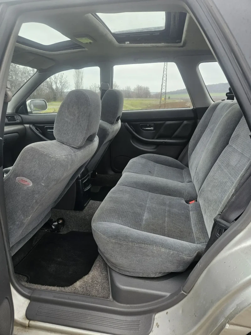 Subaru Legacy 2.5 автомат, снимка 6 - Автомобили и джипове - 53298693