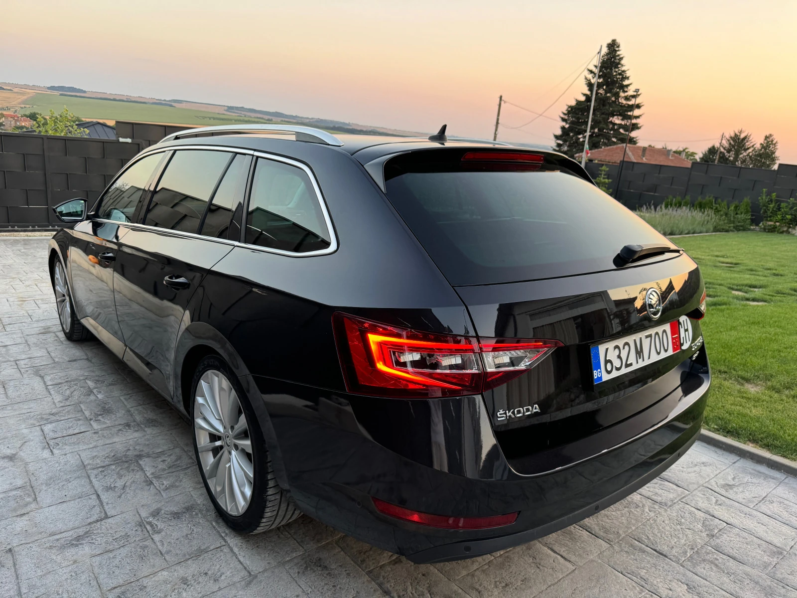 Skoda Superb 2.0TDI 4х4 Швейцария - изображение 4