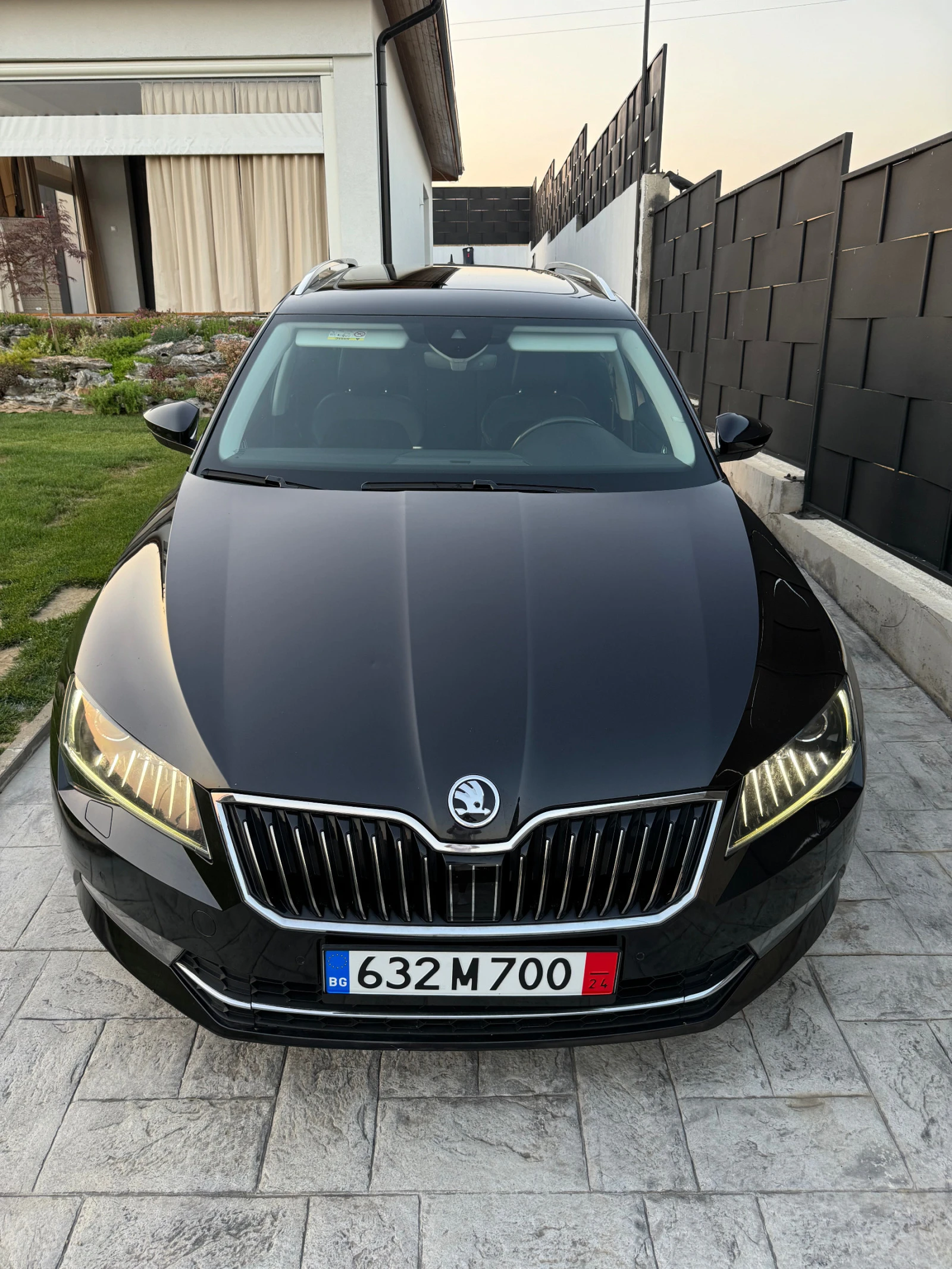 Skoda Superb 2.0TDI 4х4 Швейцария - изображение 2