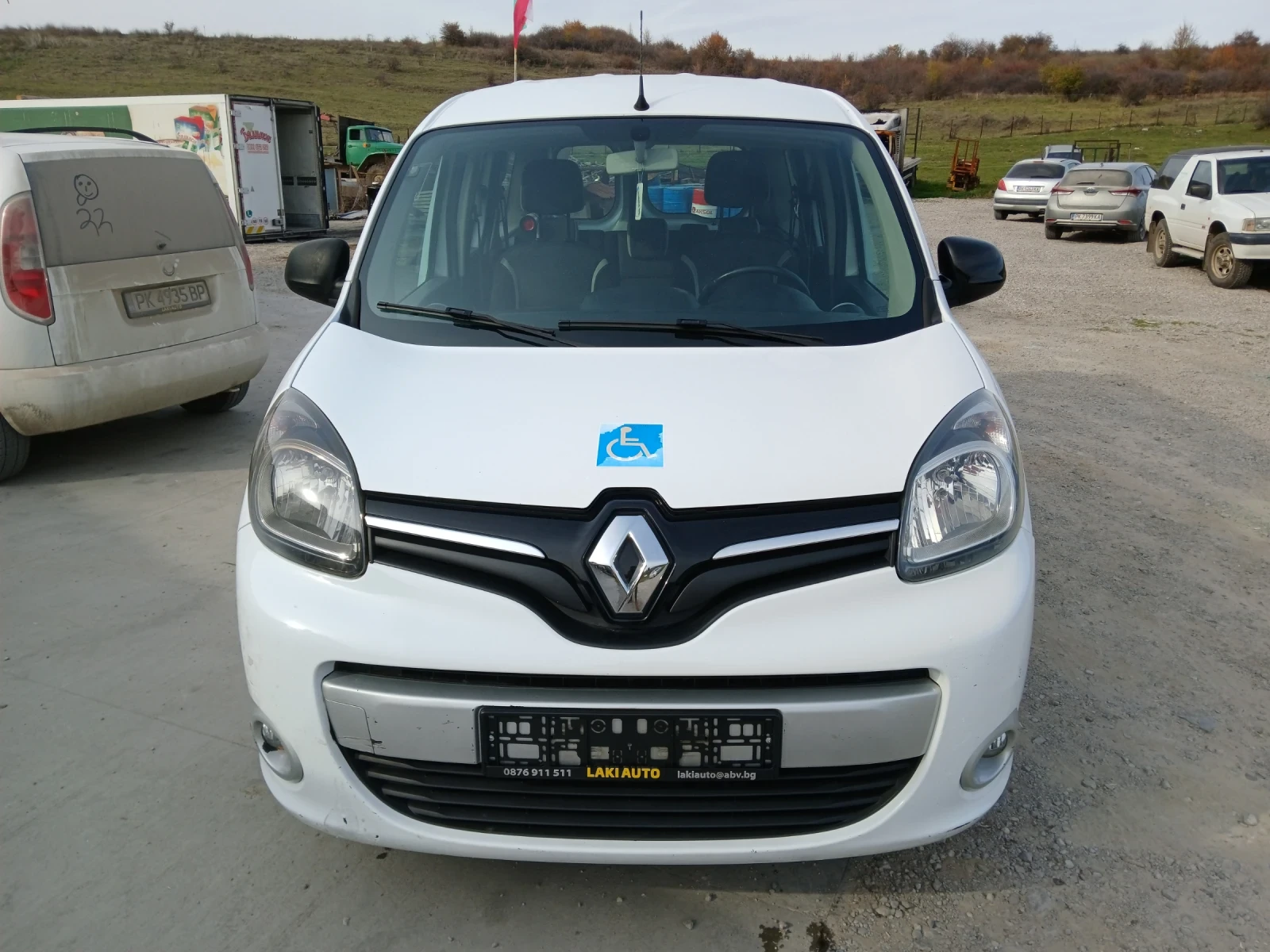 Renault Kangoo 1.5Dci Euro5B Maxi За превоз на Инвалид - изображение 2