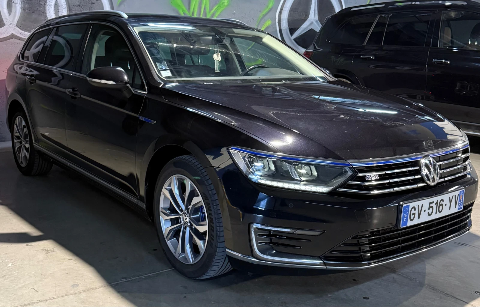 VW Passat PLUG IN HYBRID* НАЛИЧНА* ТОП СЪСТОЯНИЕ - изображение 3