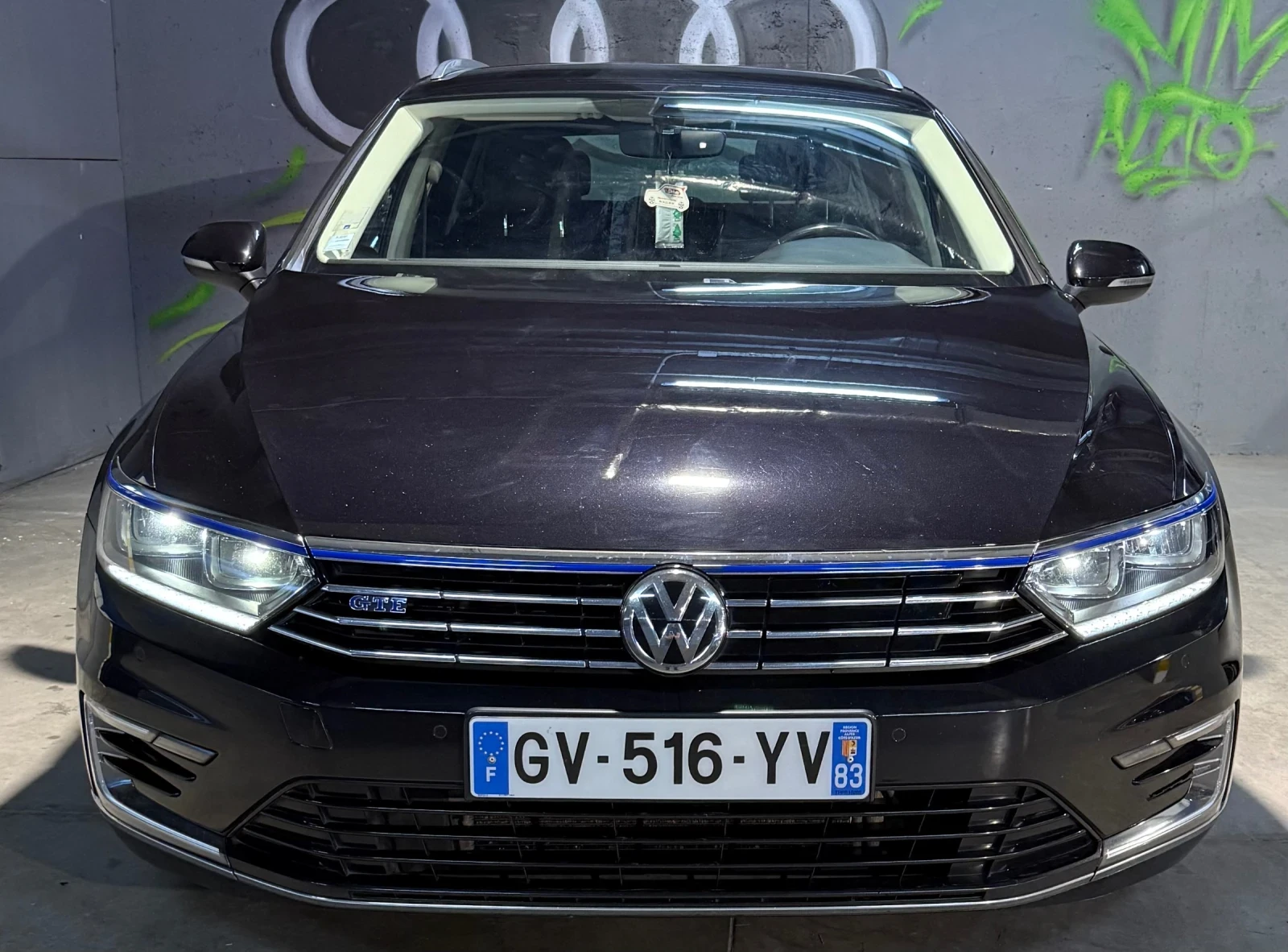 VW Passat PLUG IN HYBRID* НАЛИЧНА* ТОП СЪСТОЯНИЕ - изображение 2