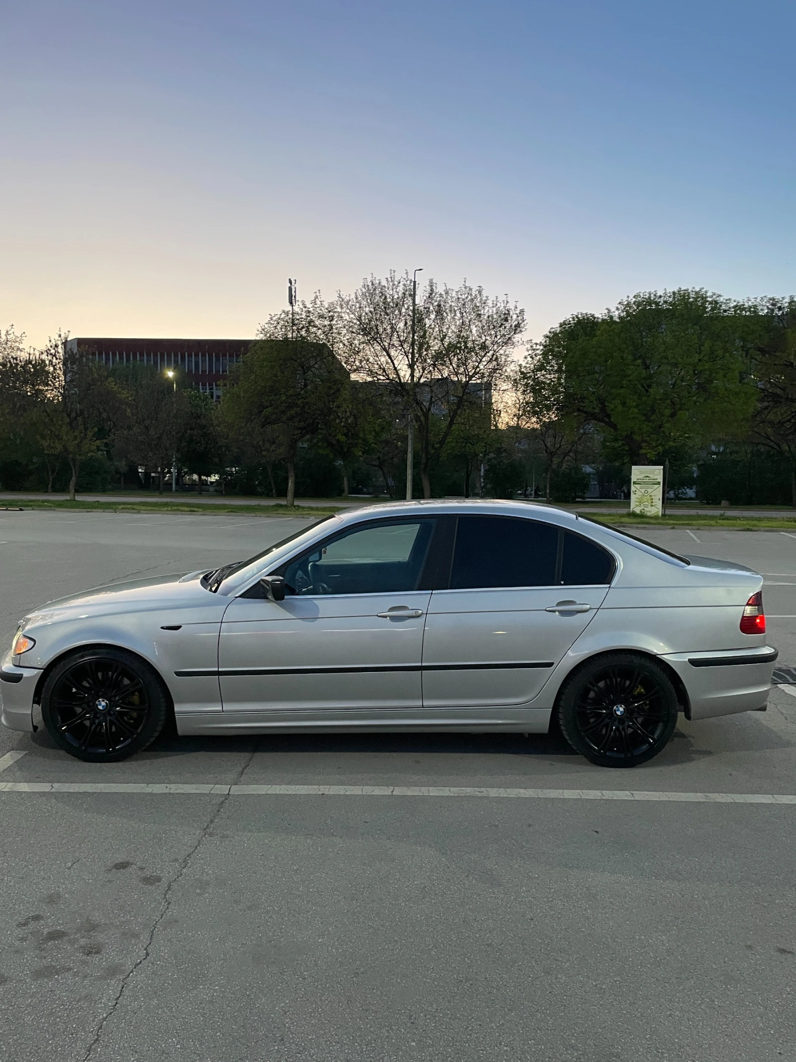 BMW 330  - изображение 2