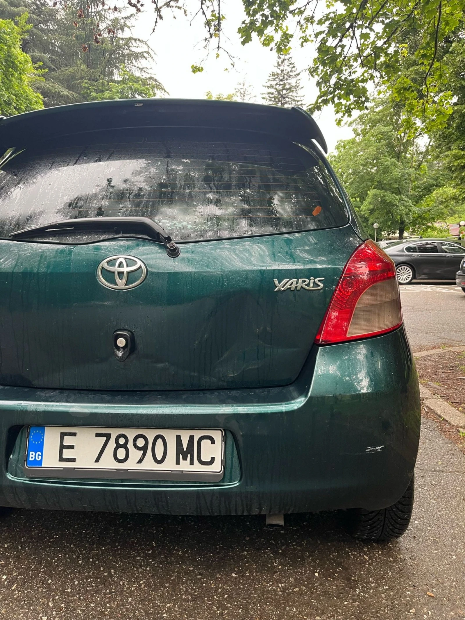 Toyota Yaris  - изображение 8