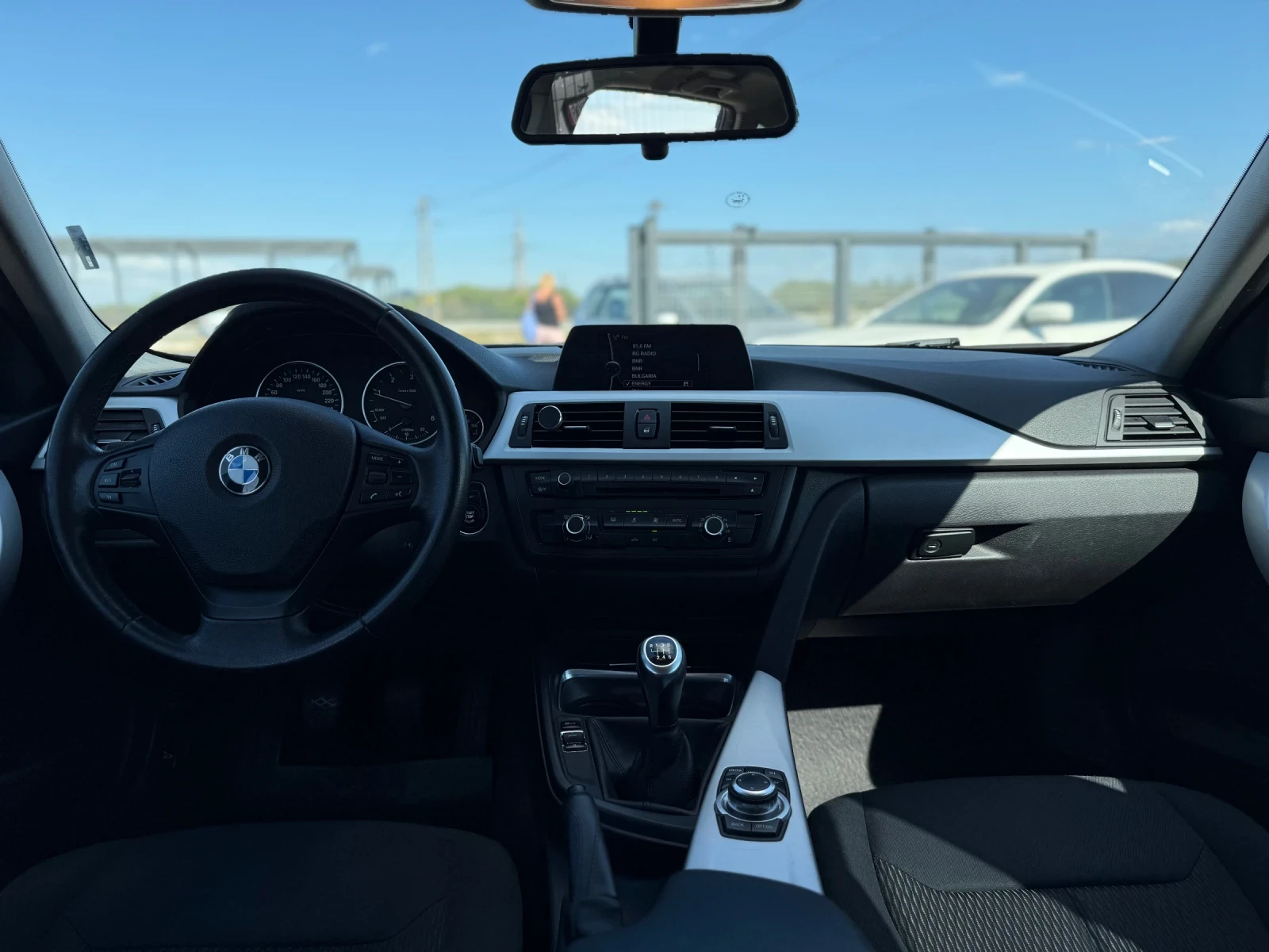 BMW 316 D* 2015г* РЪЧКА* 177.000КМ* ТОП СЪСТОЯНИЕ*  - изображение 8