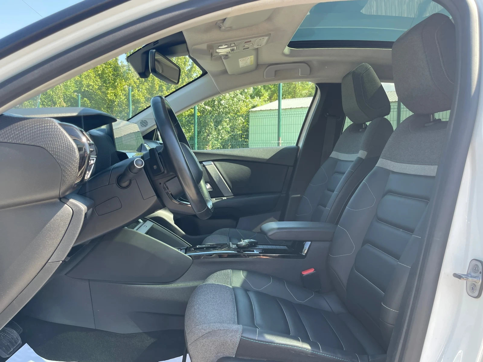 Citroen C4 1.5HDI-EAT8-54000км-360CAM-NAV-DISTRONIC-PANORAMA - изображение 10