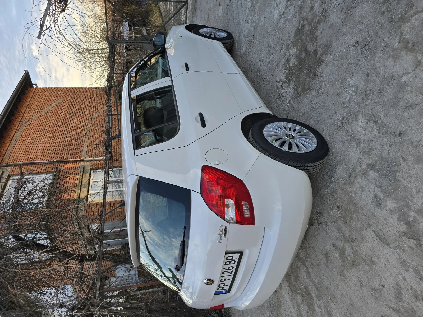 Skoda Fabia  - изображение 3