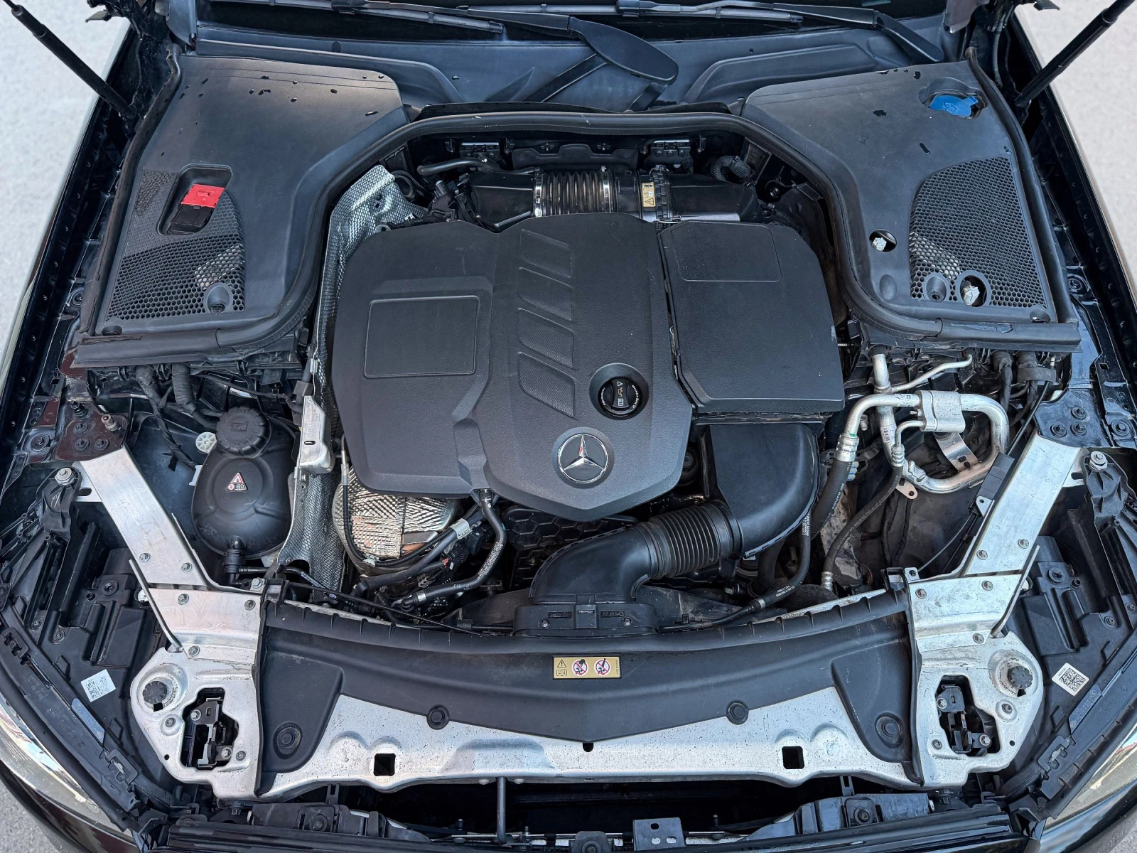 Mercedes-Benz E 220 Avantgarde 2018 автентичен ТОП - изображение 8