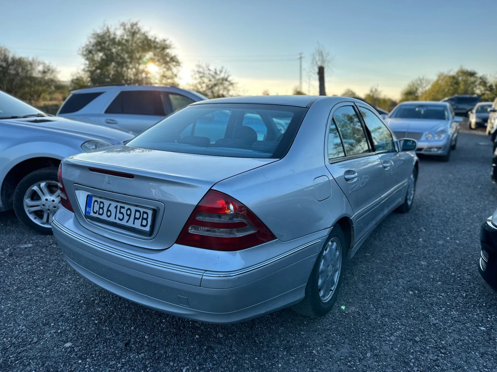 Mercedes-Benz C 220  - изображение 4
