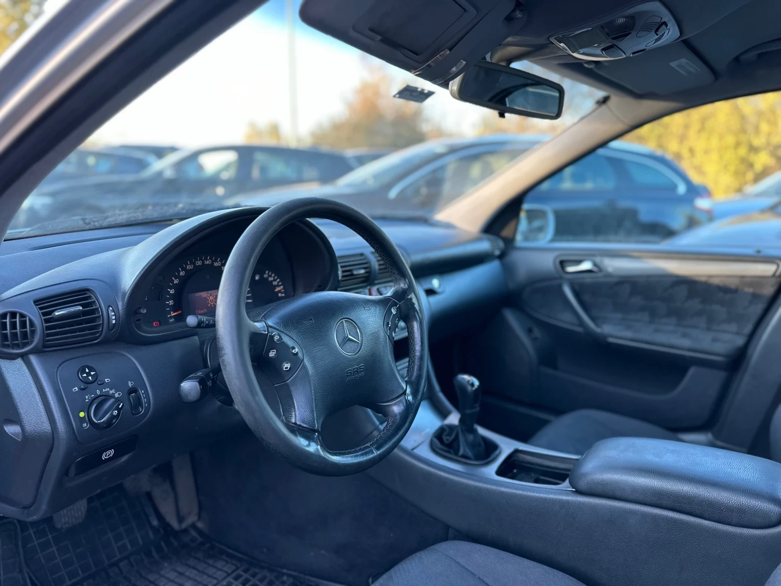 Mercedes-Benz C 220  - изображение 7