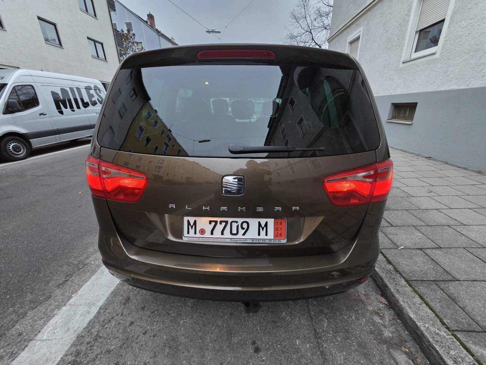 Seat Alhambra 2.0TDI-170кс= АВТОМАТ= DSG= ПАНО - изображение 10