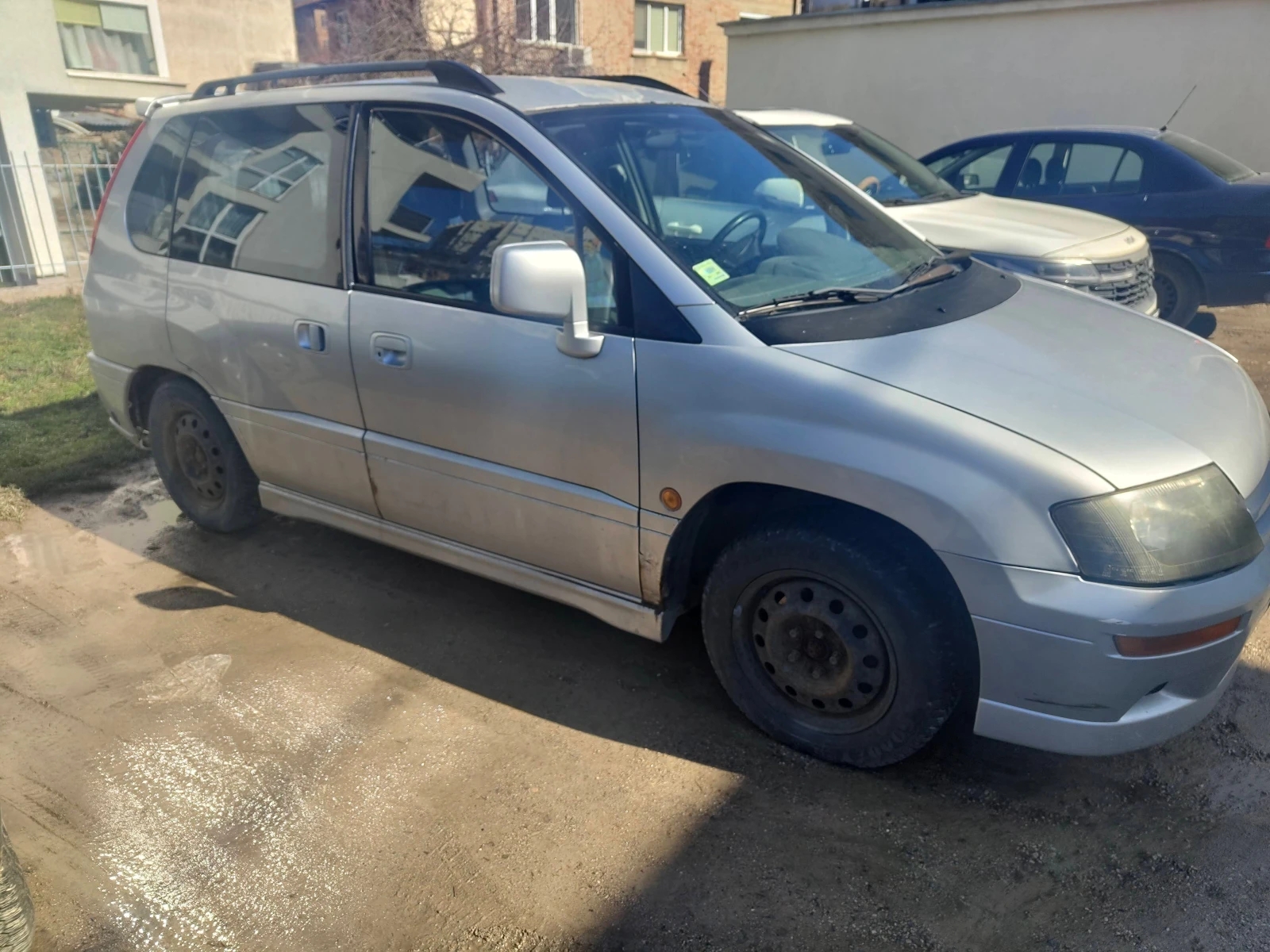 Mitsubishi Space runner ��� | Mobile.bg � ����������� 2