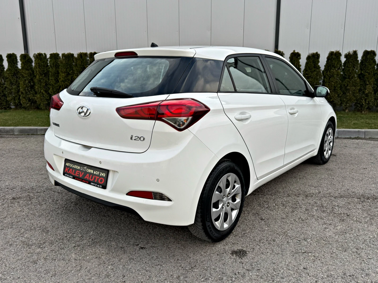 Hyundai I20 1.4i 100к.с* 167000км* ШВЕЙЦАРИЯ!!! - изображение 7