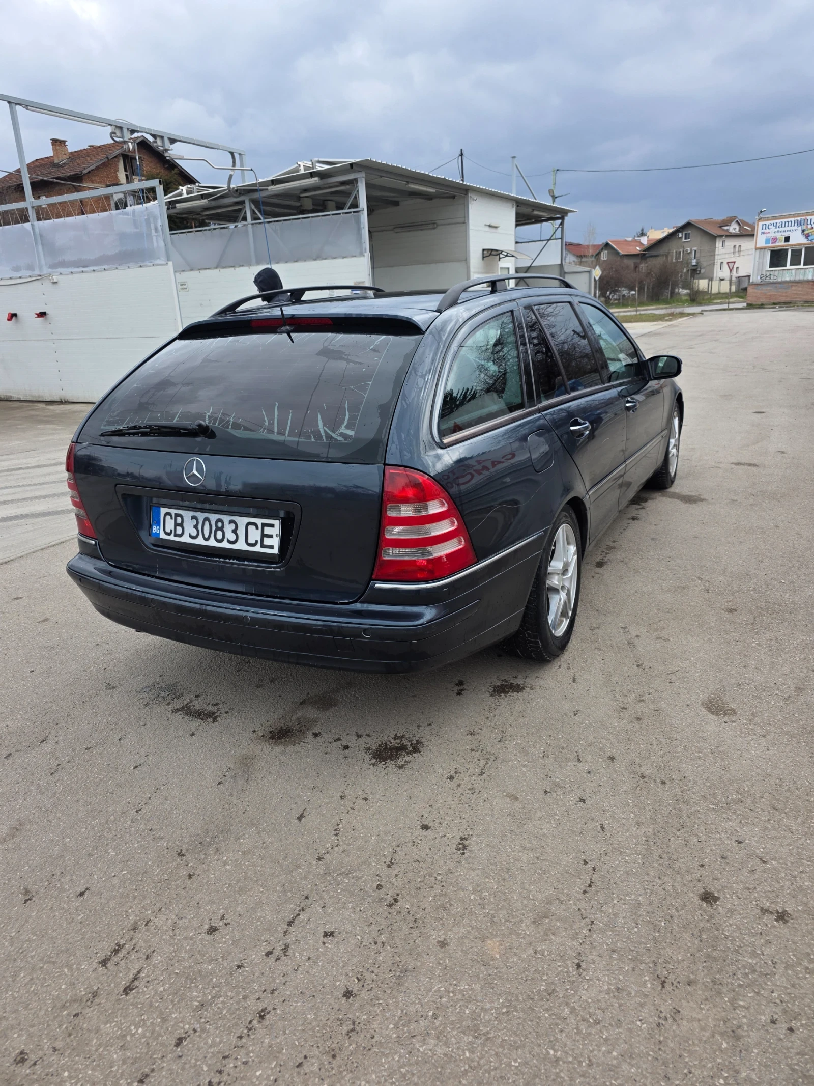 Mercedes-Benz C 320, снимка 5 - Автомобили и джипове - 53915577