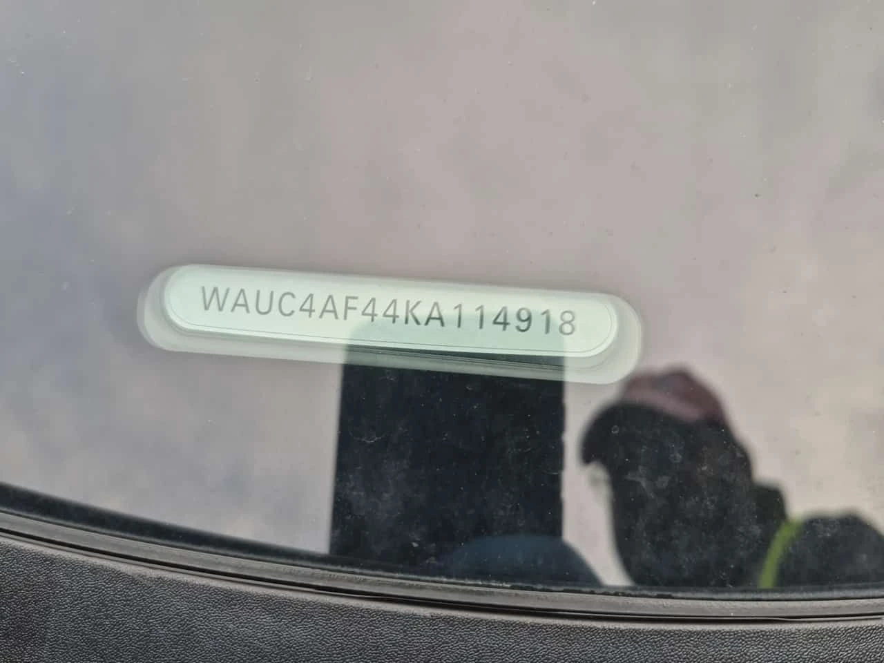 Audi S4 TECHNIK /2 Ключа/Обдух/Дистроник/МАсажи/Нардо Грей, снимка 16 - Автомобили и джипове - 54046655