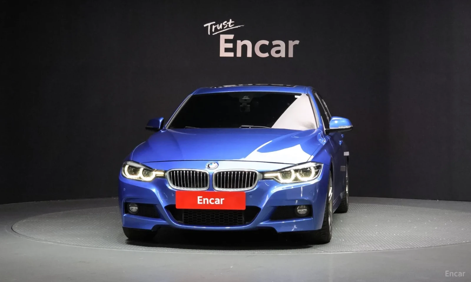 BMW 320 M ПАКЕТ | ПАМЕТИ | HEAD-UP | LINE ASSIST , снимка 3 - Автомобили и джипове - 54357149