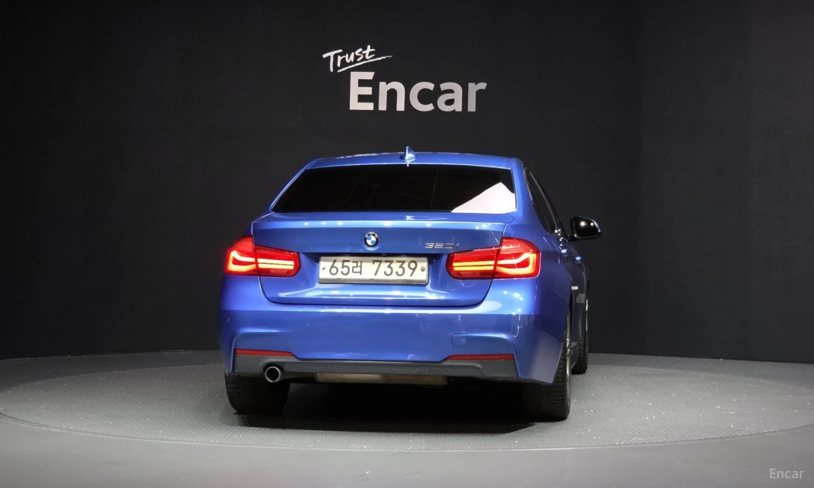 BMW 320 M ПАКЕТ | ПАМЕТИ | HEAD-UP | LINE ASSIST , снимка 4 - Автомобили и джипове - 54357149