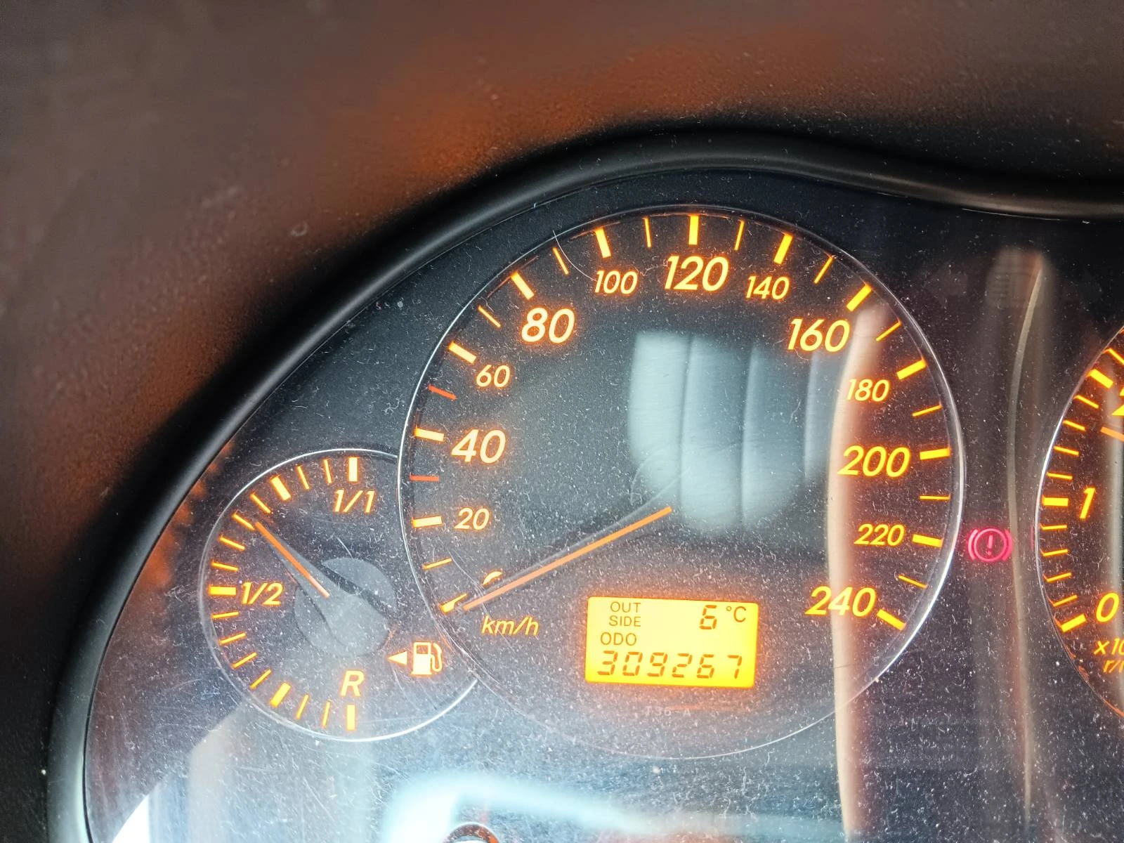 Toyota Avensis, снимка 11 - Автомобили и джипове - 54405940