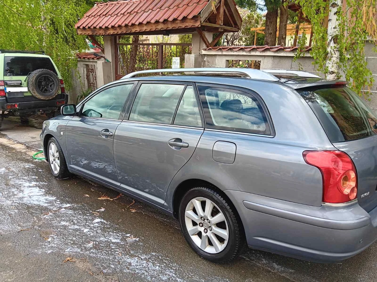 Toyota Avensis, снимка 4 - Автомобили и джипове - 54405940