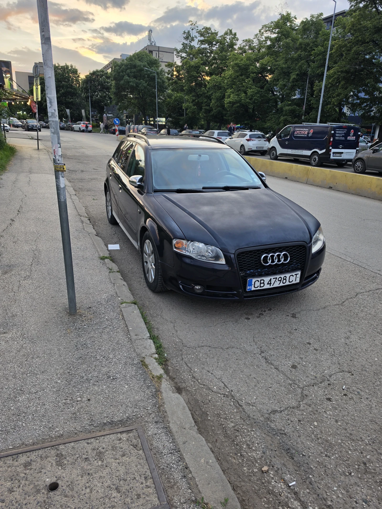 Audi A4, снимка 2 - Автомобили и джипове - 54634968