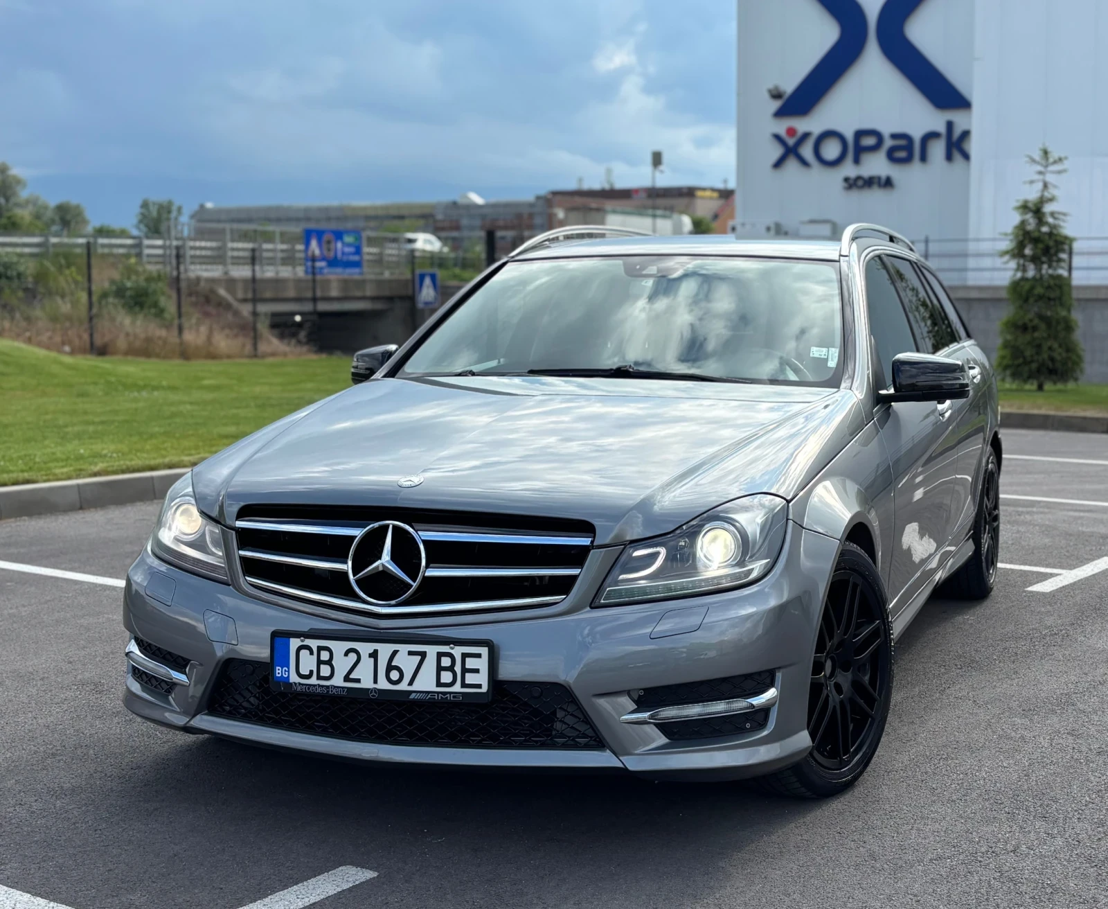 Mercedes-Benz C 250 CDI 4 Matic //AMG//, снимка 15 - Автомобили и джипове - 54755343