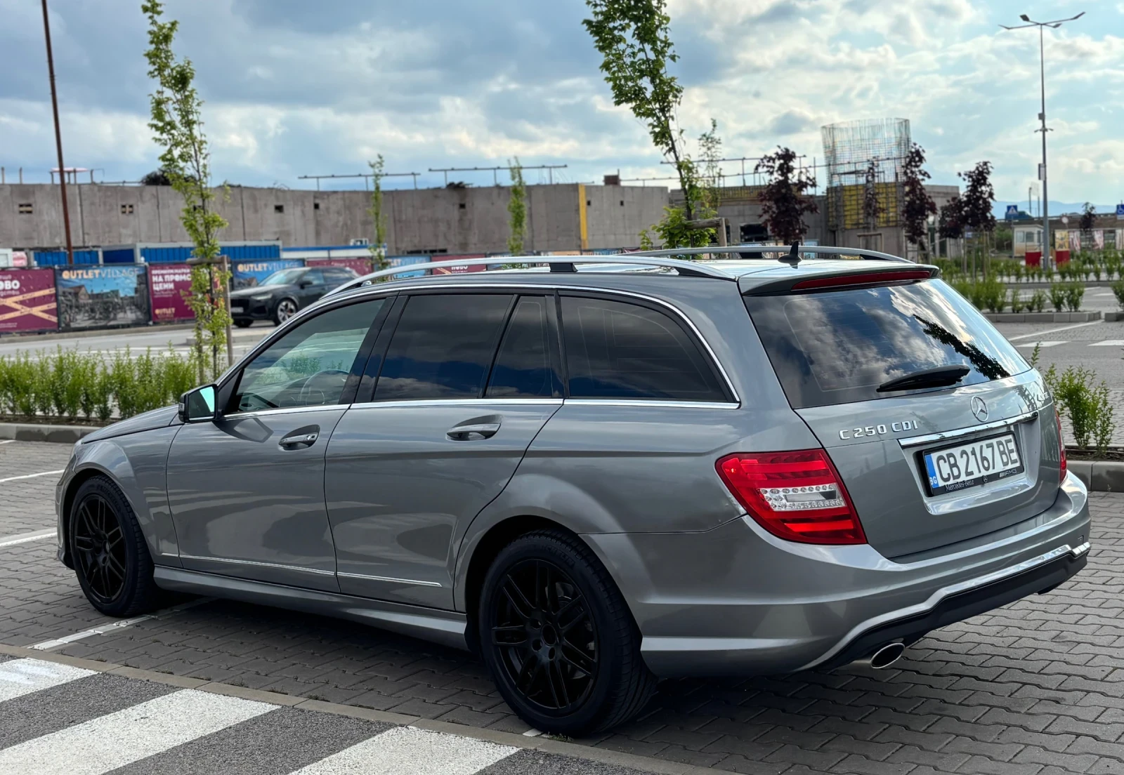 Mercedes-Benz C 250 CDI 4 Matic //AMG//, снимка 7 - Автомобили и джипове - 54755343