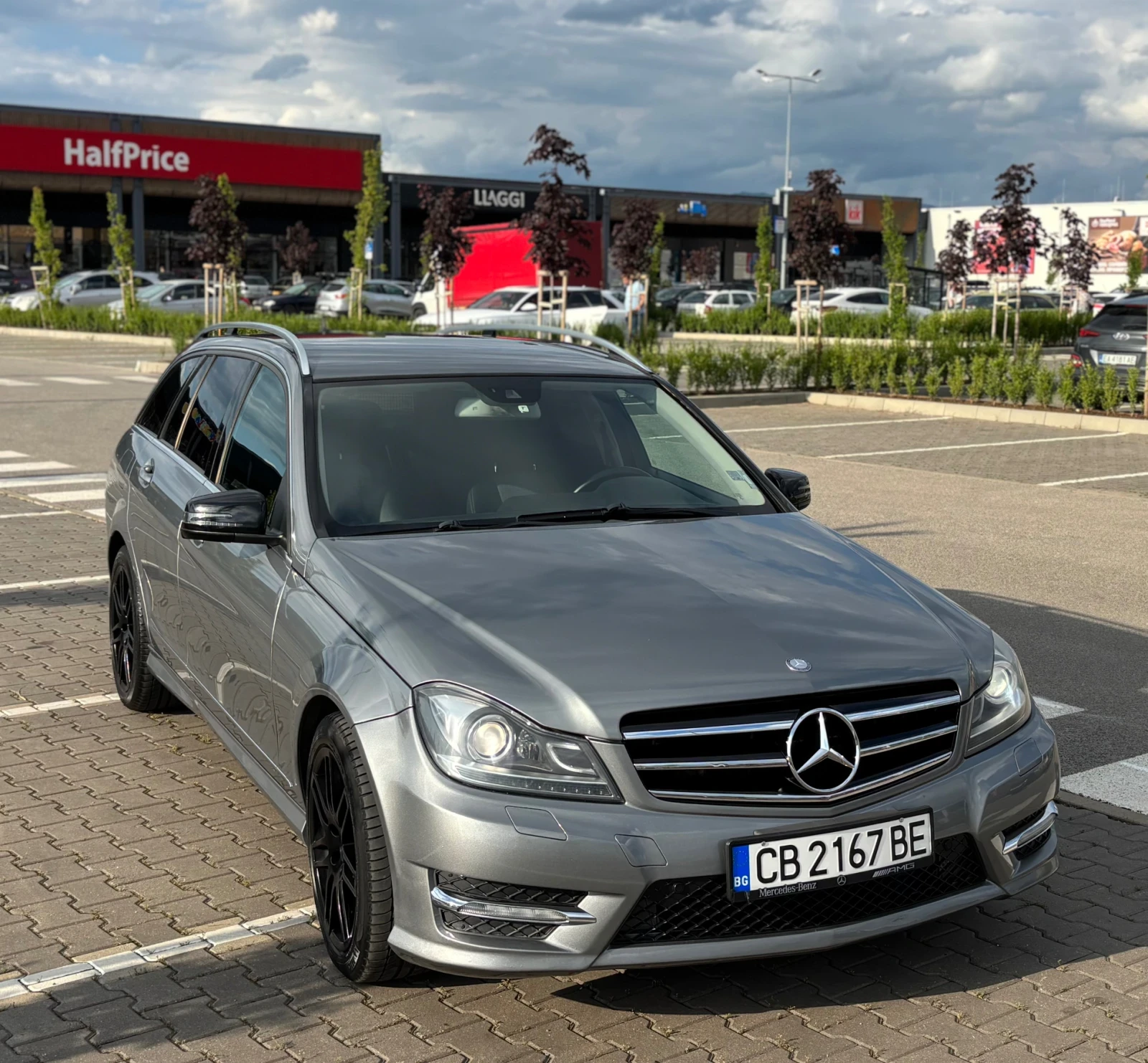 Mercedes-Benz C 250 CDI 4 Matic //AMG//, снимка 9 - Автомобили и джипове - 54755343