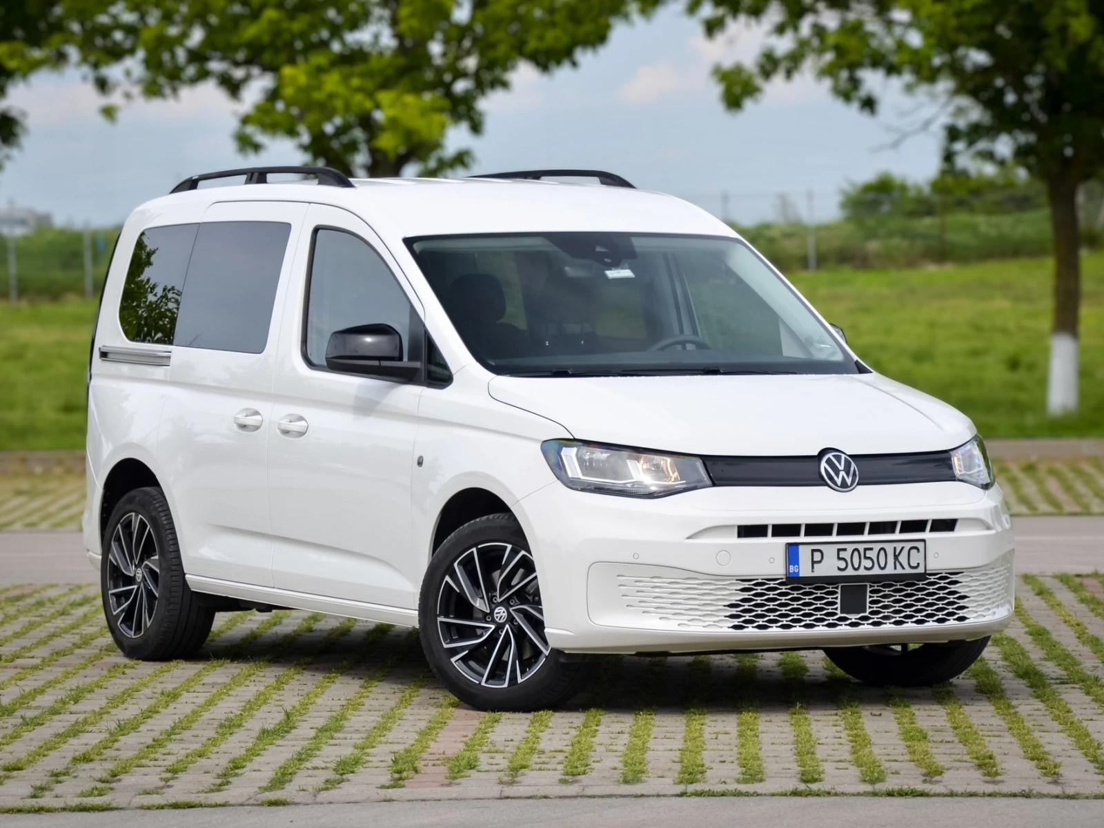 VW Caddy 2, О TDI 102 k.c 6MT / N1 - товарен c 5 места, снимка 2 - Автомобили и джипове - 54855194