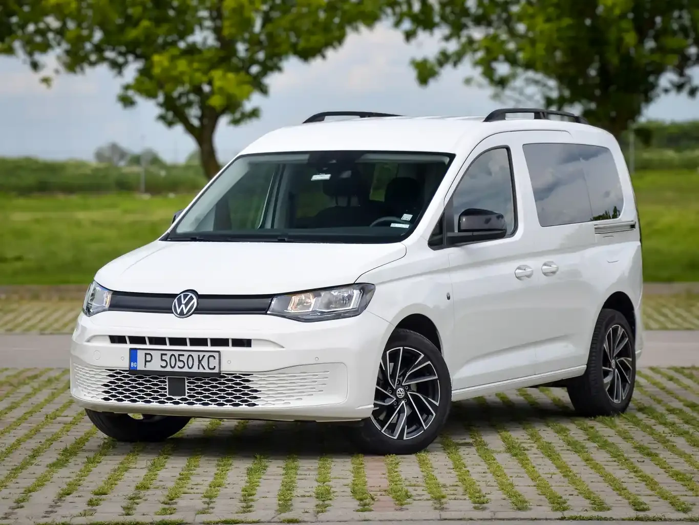 VW Caddy 2, О TDI 102 k.c 6MT / N1 - товарен c 5 места, снимка 3 - Автомобили и джипове - 54855194