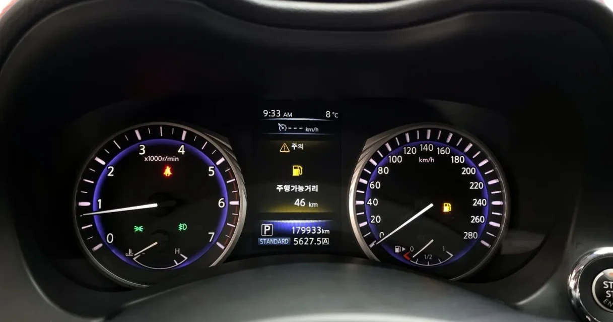 Infiniti Q50 2.2d, снимка 5 - Автомобили и джипове - 55044691