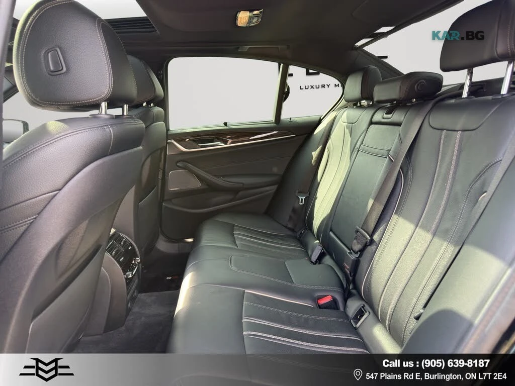 BMW 530  xDrive * АвтоКредит * (ЦЕНА ДО БГ), снимка 15 - Автомобили и джипове - 55104649