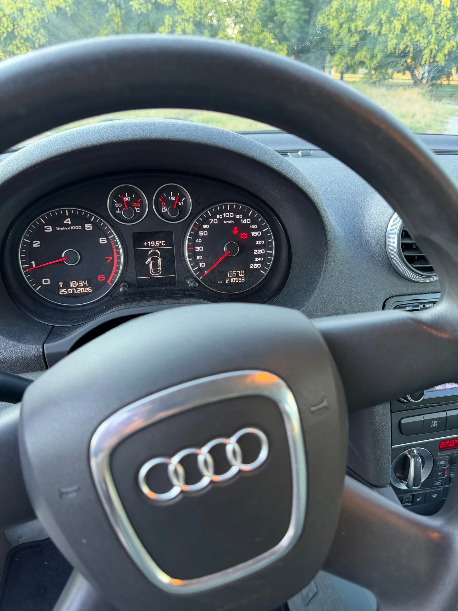 Audi A3 1.6 mpi, снимка 7 - Автомобили и джипове - 55455281