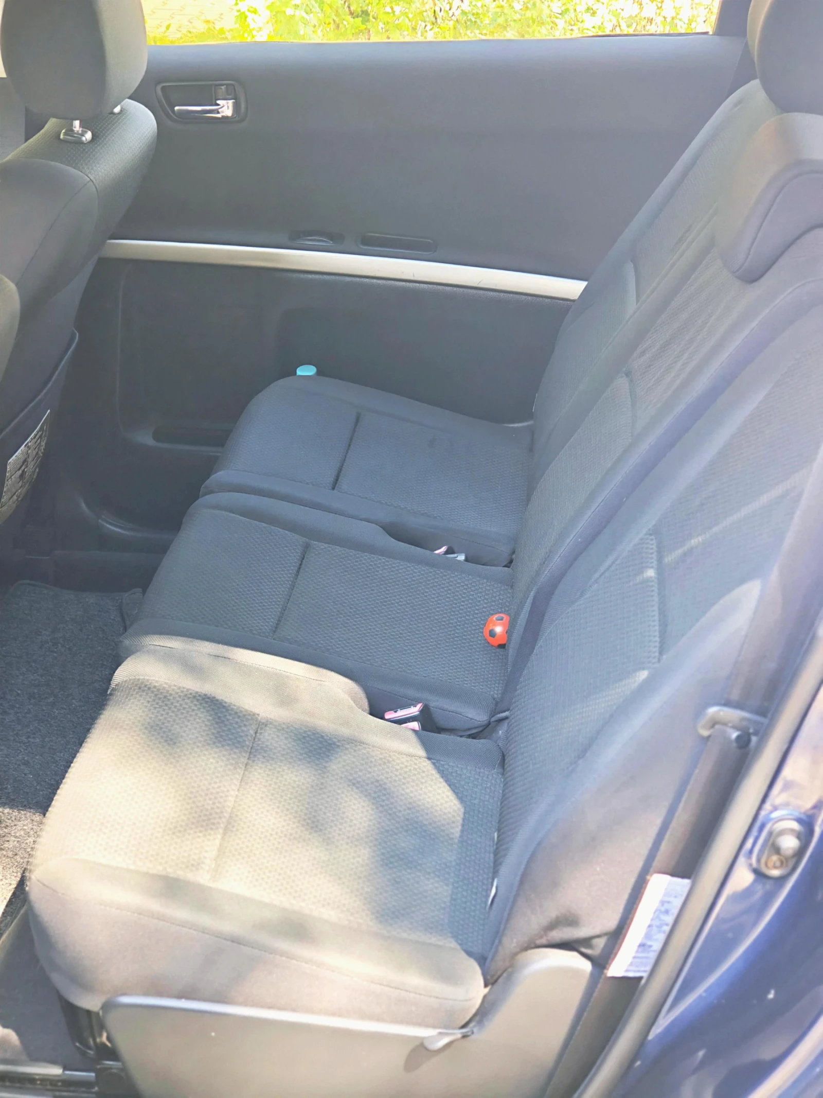 Toyota Corolla verso 1.8Газ/L.Renzo, снимка 9 - Автомобили и джипове - 55893792