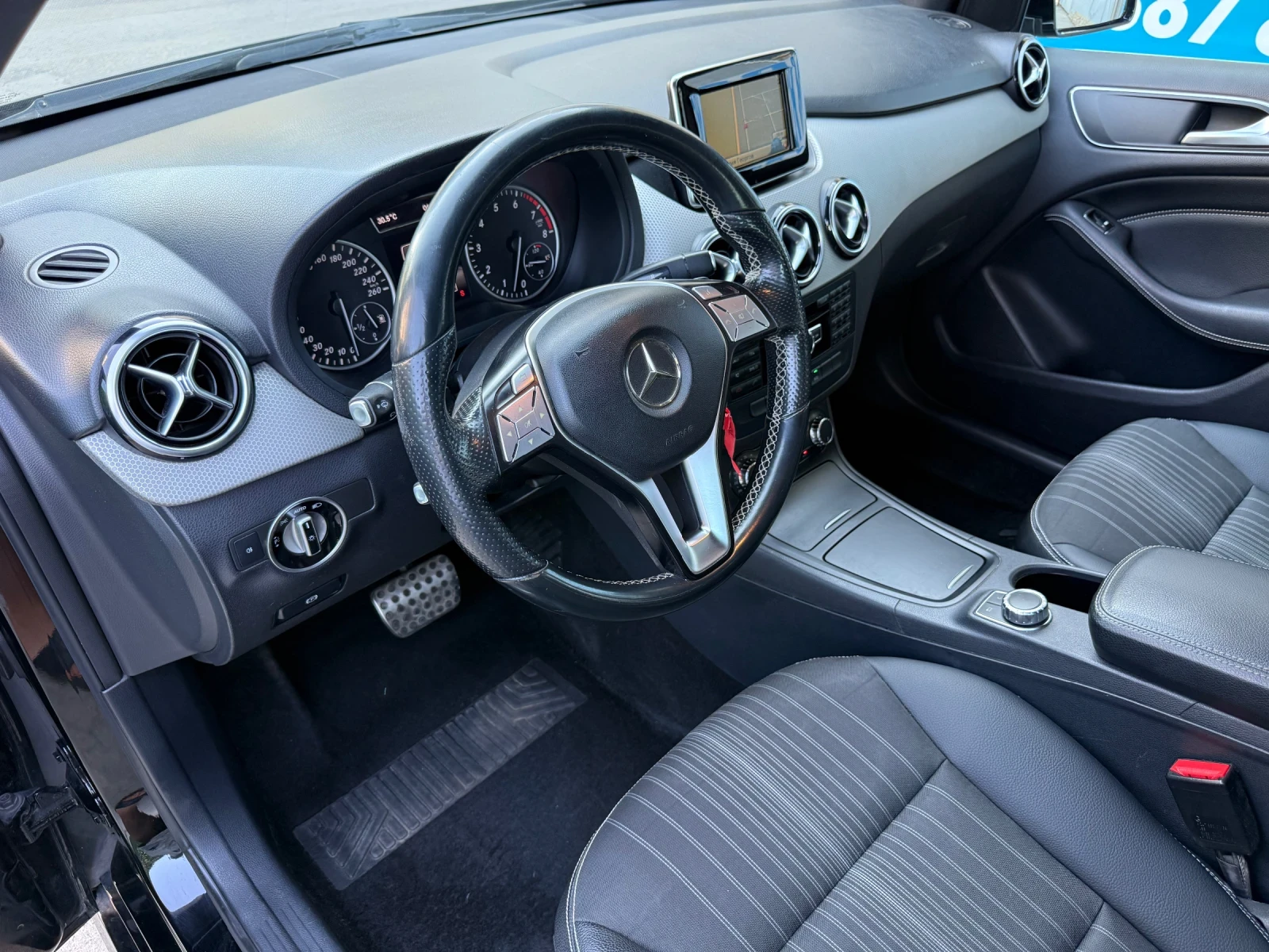 Mercedes-Benz B 200 i-156к.с Executive Автоматик Би Ксенон Камера, снимка 7 - Автомобили и джипове - 55503222