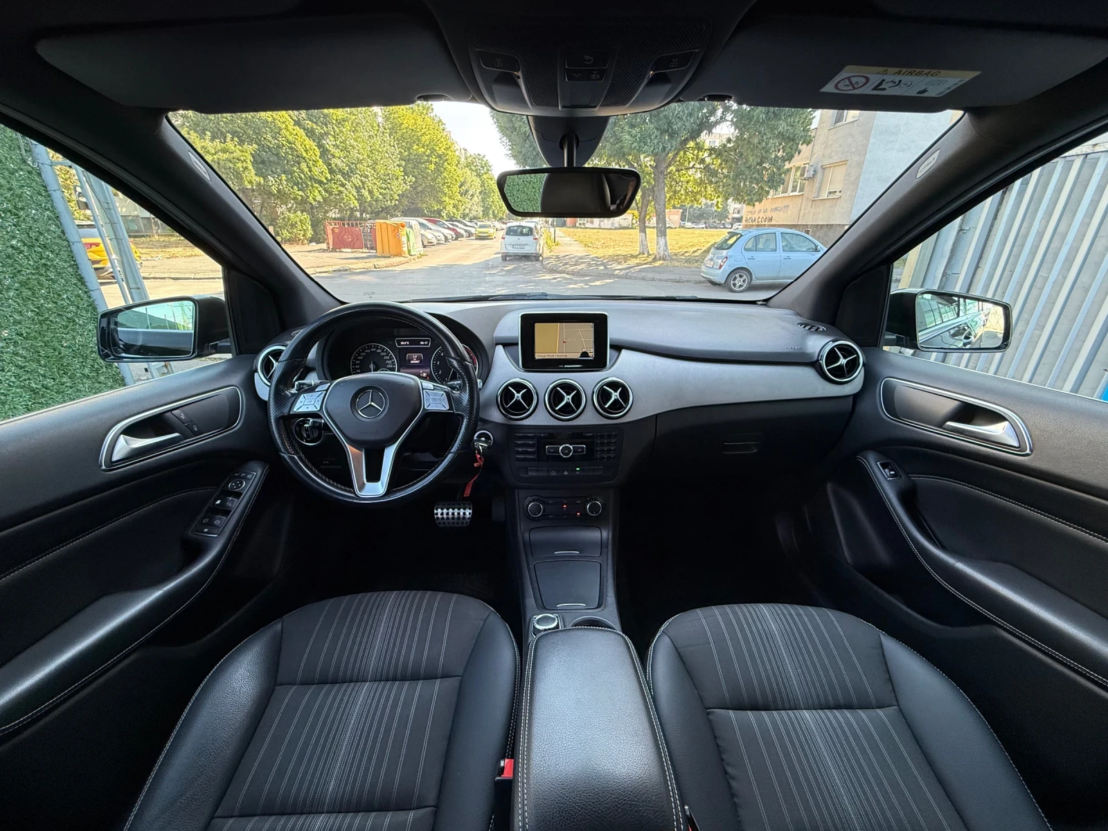 Mercedes-Benz B 200 i-156к.с Executive Автоматик Би Ксенон Камера, снимка 8 - Автомобили и джипове - 55503222