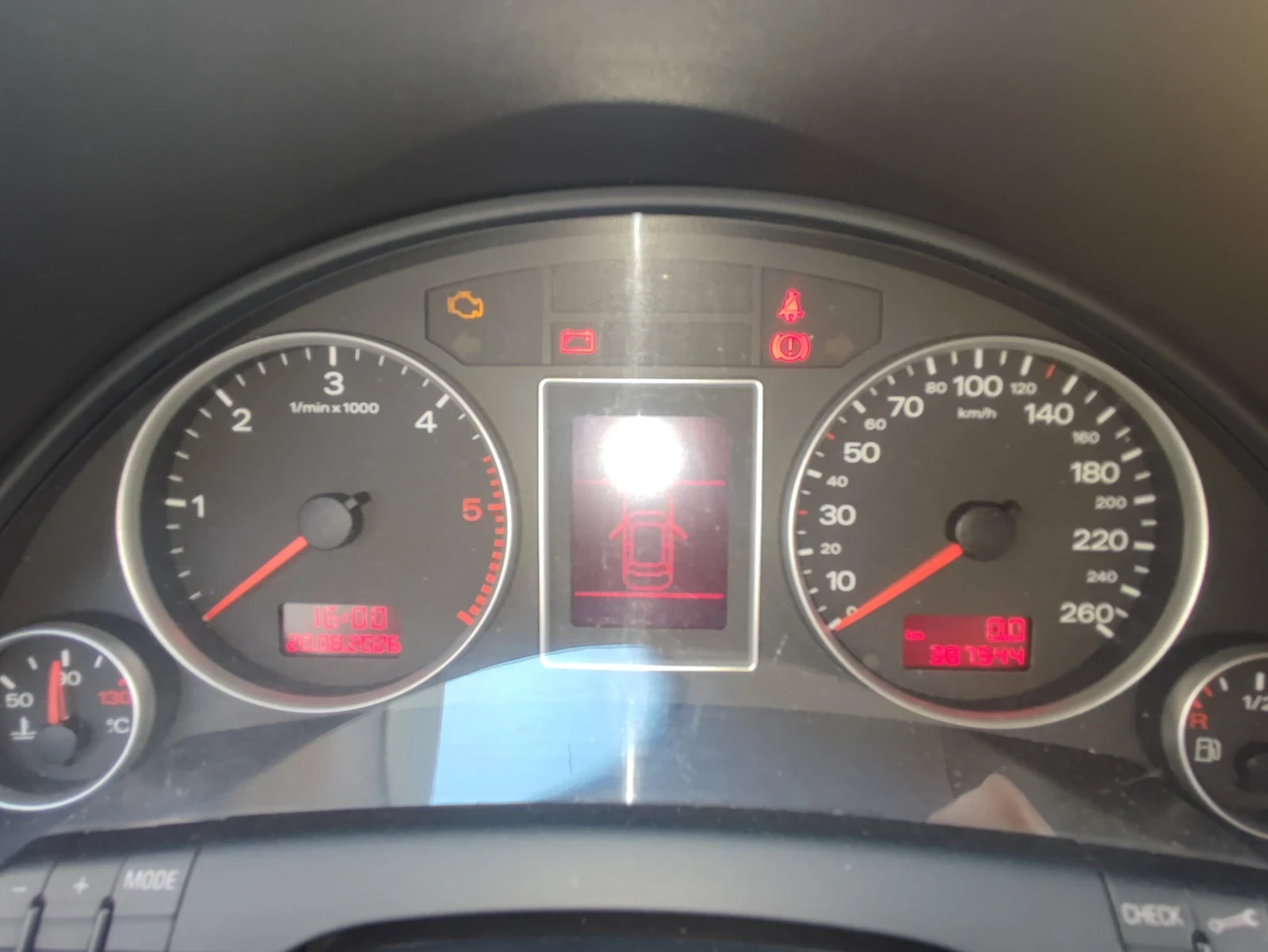 Audi A4, снимка 11 - Автомобили и джипове - 55805117