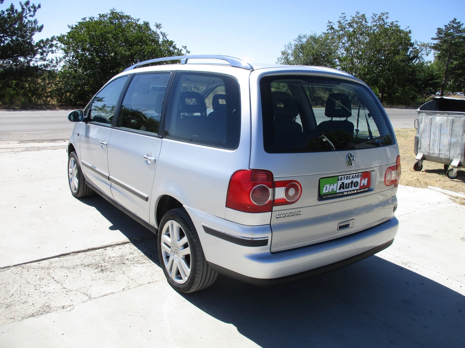 VW Sharan 2.0TDI/140кс./6-СКОРОСТИ/7-МЕСТА/КАТО НОВА, снимка 6 - Автомобили и джипове - 56004336