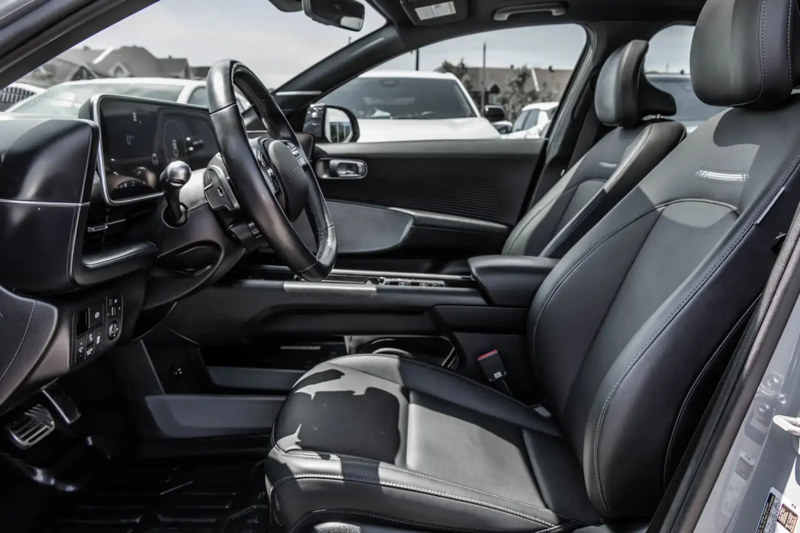 Hyundai Ioniq 6 * AWD* Long Range* Ultimate pkg* Power Group* dist | Mobile.bg � ����������� 6