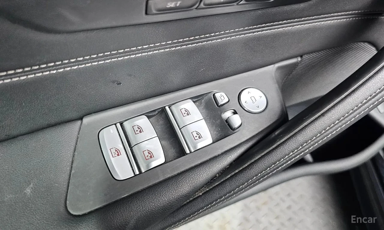 BMW 520 XDRIVE20D * M SPORT* ФИКСИРАНА ЦЕНА ДО БЪЛГАРИЯ*  , снимка 12 - Автомобили и джипове - 56083993