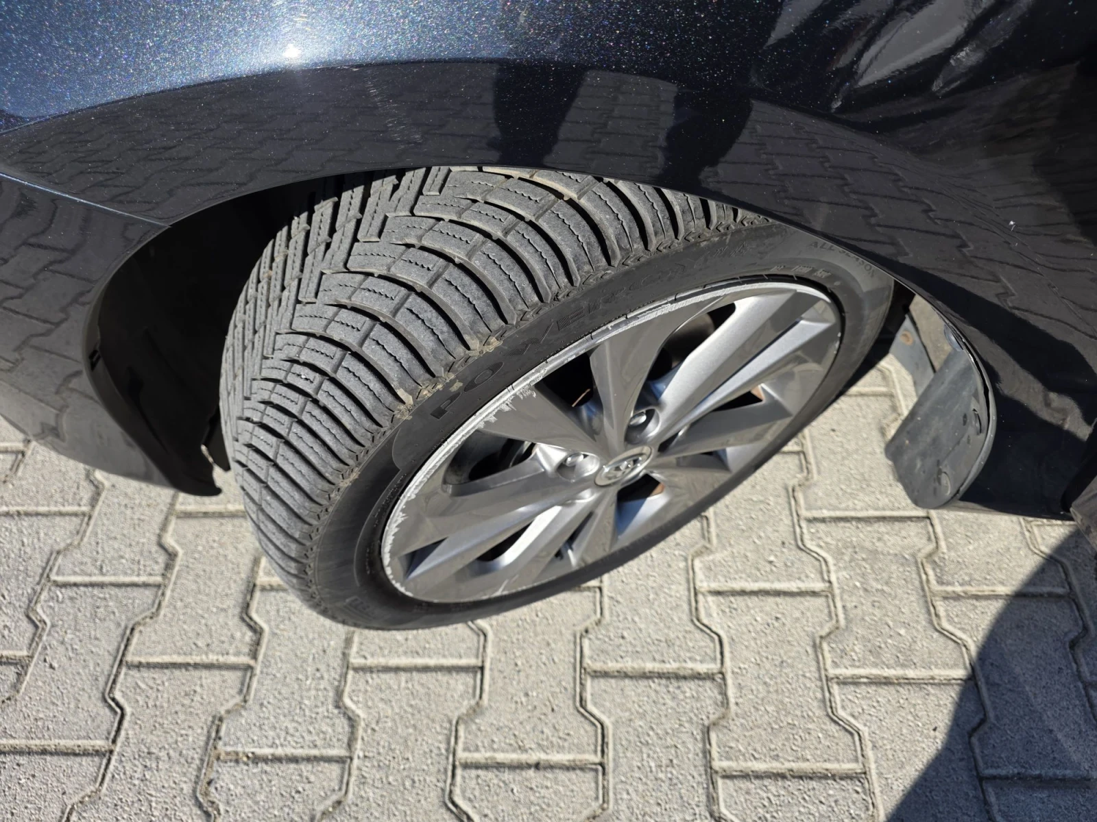 Toyota Auris 1.8 Hybrid 144000km ������ | Mobile.bg � ����������� 15