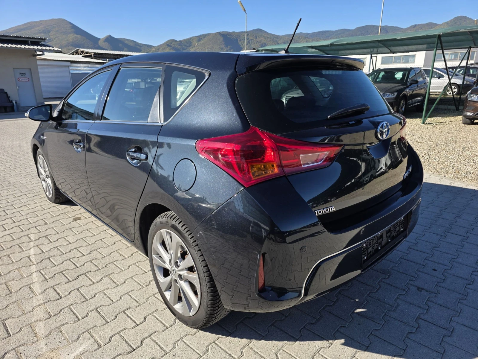 Toyota Auris 1.8 Hybrid 144000km ������ | Mobile.bg � ����������� 5