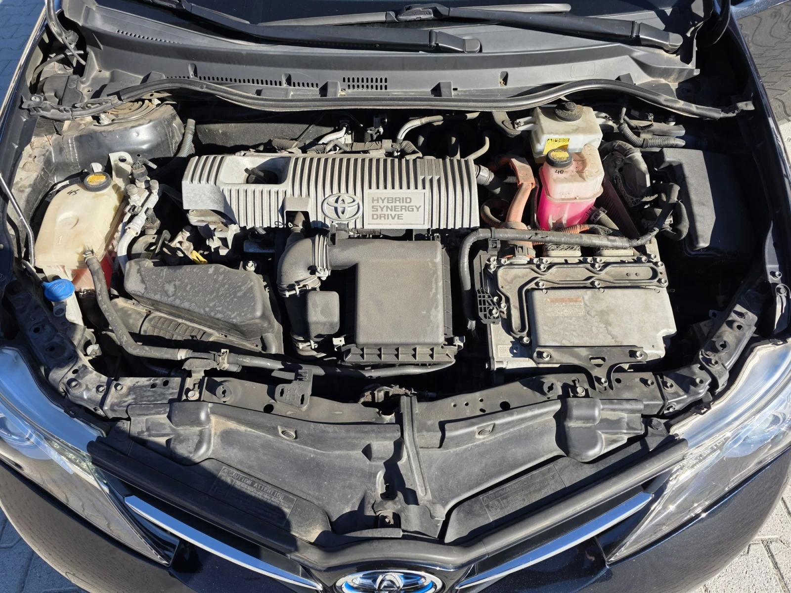 Toyota Auris 1.8 Hybrid 144000km ������ | Mobile.bg � ����������� 16