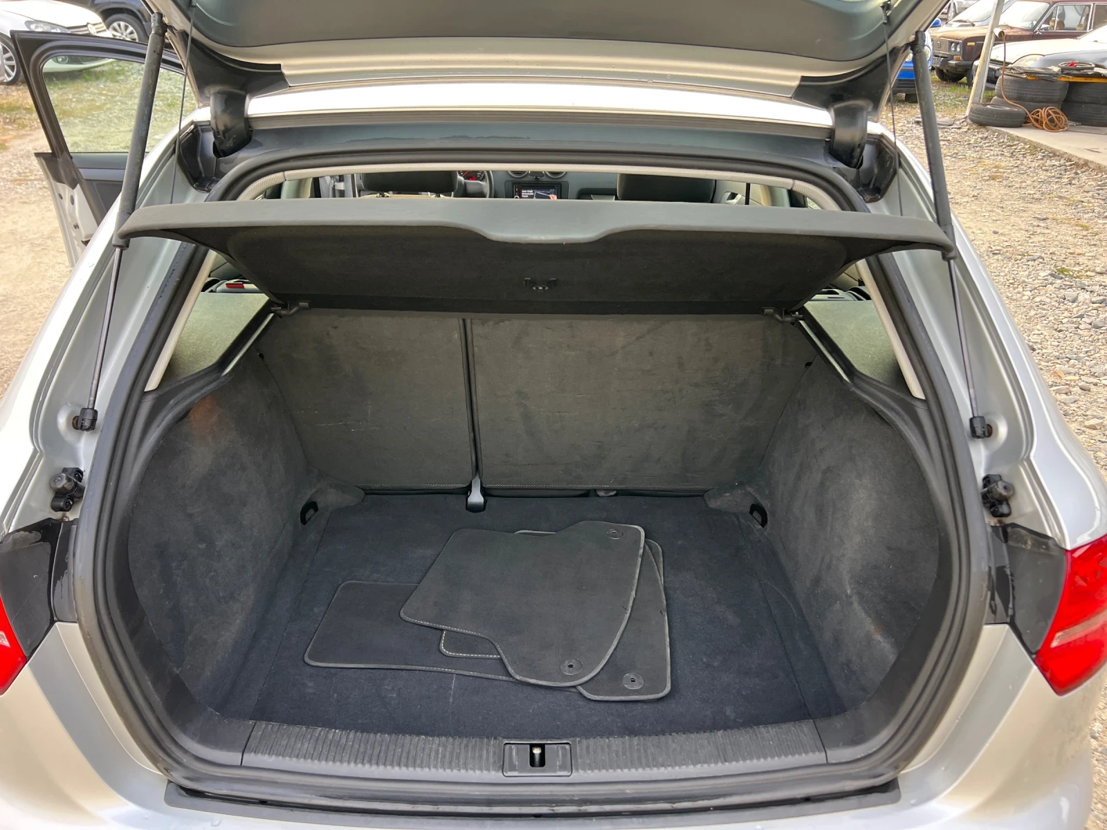 Audi A3 1.6TDI-90�.�/ ��������/ ������ | Mobile.bg � ����������� 9