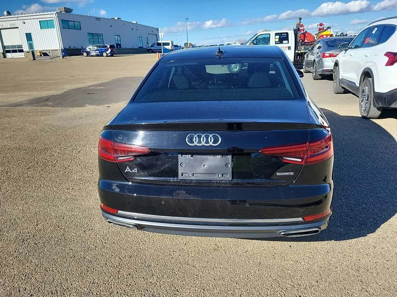 Audi A4 * KOMFORT * CARFAX * , снимка 6 - Автомобили и джипове - 56623650