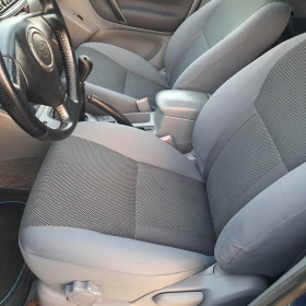 Обява за продажба на Toyota Rav4 2.0VVTi ~9 200 лв. - изображение 9